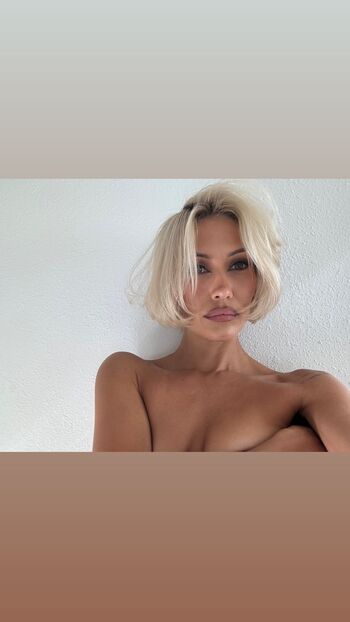 Full leaked Cristallserrano private photo
