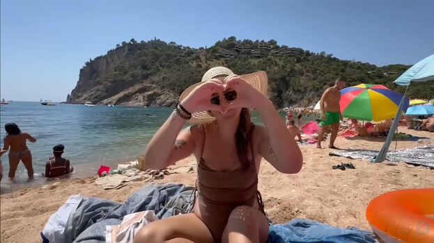 Full leaked Cristy reacts private photo
