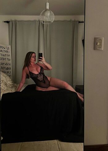 Full leaked Croccobrisa private onlyfans photo