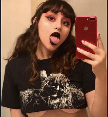 Full leaked Crosseyedivy private onlyfans photo