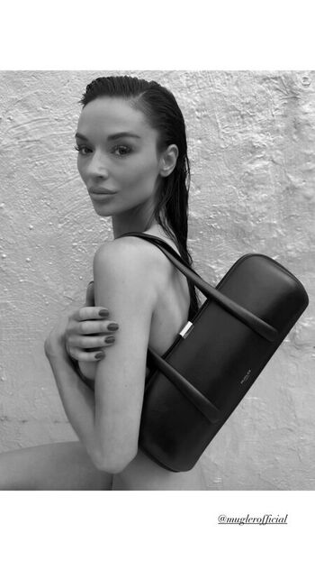 Full leaked Crystal reed private photo