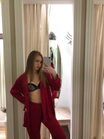 Full leaked Crystallandysh page private photo