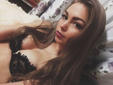 Full leaked Crystallandysh page private photo