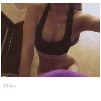 Full leaked Crystallandysh page private photo