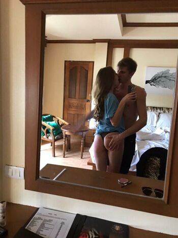 Full leaked Crystallandysh page private photo