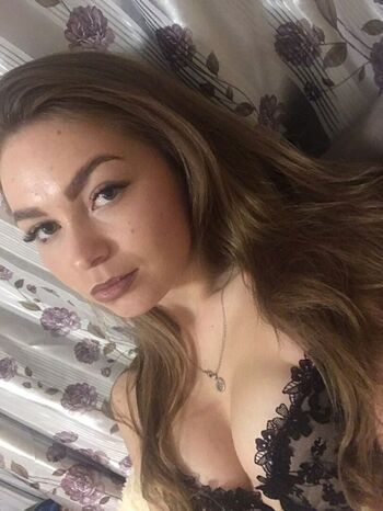 Full leaked Crystallandysh page private photo