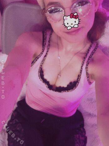 Full leaked Crystalmarykitty page private photo