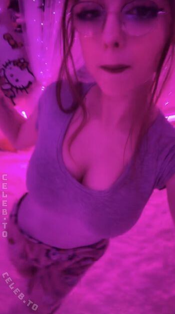 Full leaked Crystalmarykitty private photo