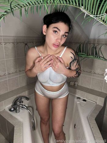 Full leaked Crystalsoul private onlyfans photo