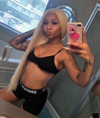 Full leaked Cuban doll private photo