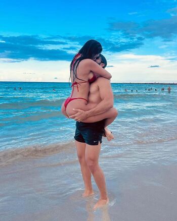 Full leaked Cuban latinas private photo