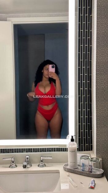 Full leaked Cubandavinci private photo