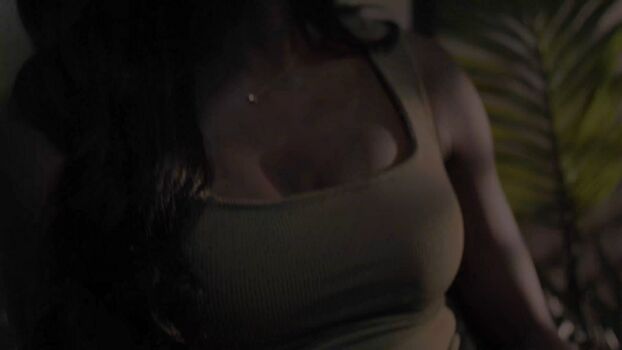Full leaked Cubbi thompson private photo