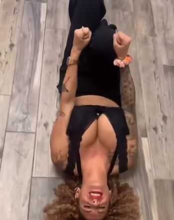 Full leaked Curliiiiiie private photo