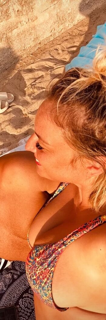 Full leaked Curliiiiiie private photo