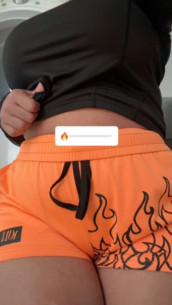 Full leaked Curlywurdy page private onlyfans photo