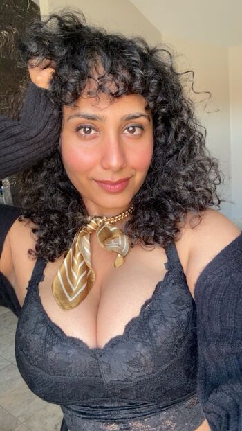 Full leaked Curlywurdy page private onlyfans photo