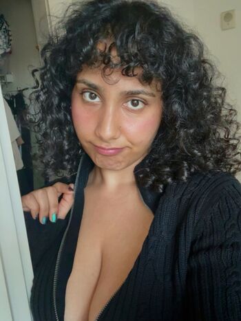 Full leaked Curlywurdy private photo