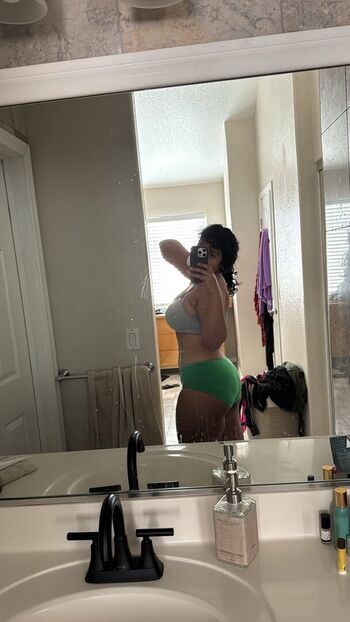 Full leaked Curlywurdy private photo