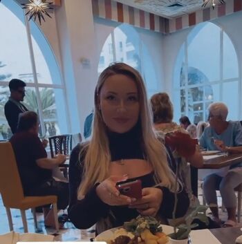 Full leaked Curva blonde  page private photo