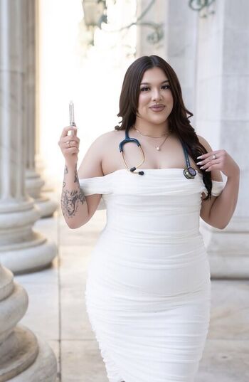 Full leaked Curvy goddesses private photo
