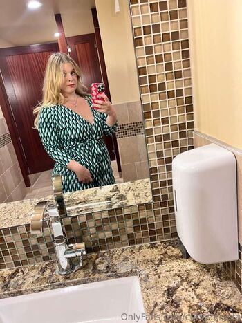 Full leaked Curvy krysta private onlyfans photo