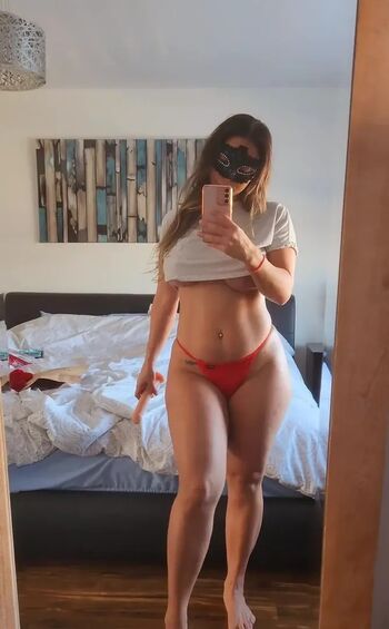 Curvy4UrPleasure_Premium