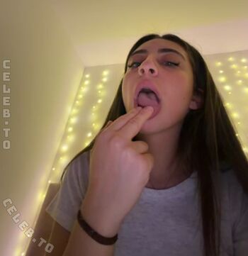 Full leaked Cutejuliaa page private photo