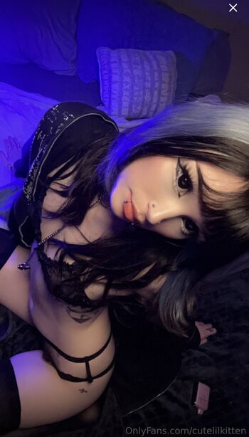 Full leaked Cutelilkitten private onlyfans photo