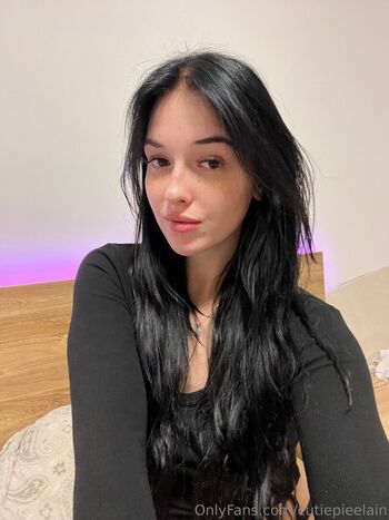 Full leaked Cutiepieelain private onlyfans photo