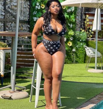 Full leaked Cyan boujee private photo