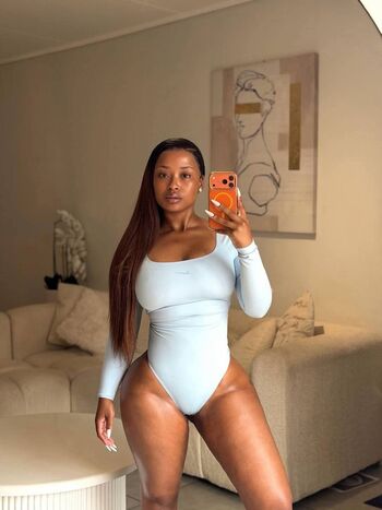 Full leaked Cyan boujee private photo