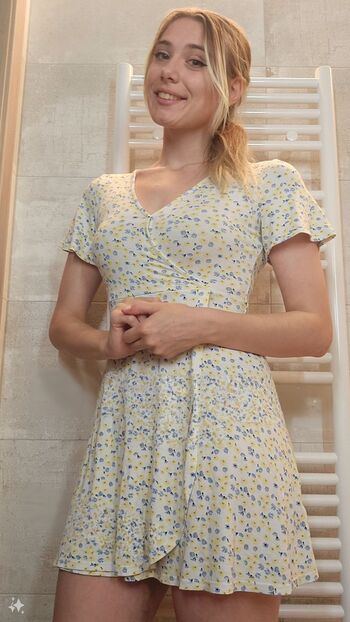 Full leaked Cyeluu private photo