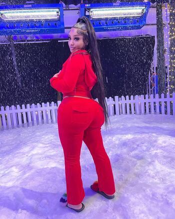 Full leaked Dabombbest mari private photo