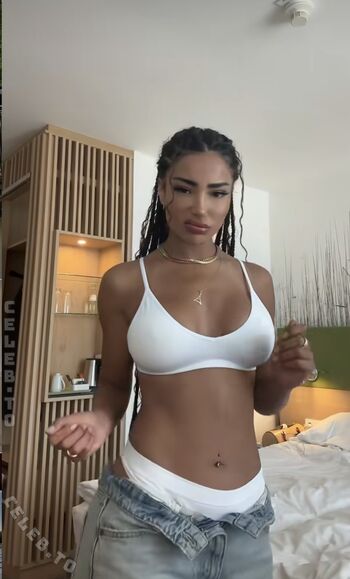 Full leaked Dadouofficial page private onlyfans photo