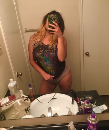 Full leaked Daeja luna page private onlyfans photo