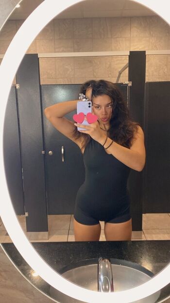 Full leaked Daeja luna private onlyfans photo