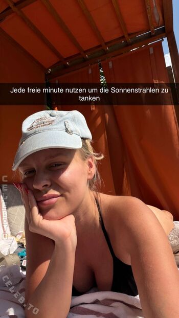 Full leaked Dagi bee private onlyfans photo