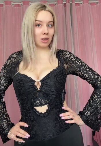 Full leaked Dagigiiofficial private photo