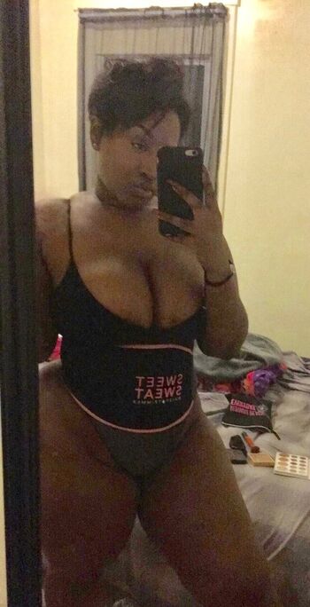 Full leaked Dailease private onlyfans photo