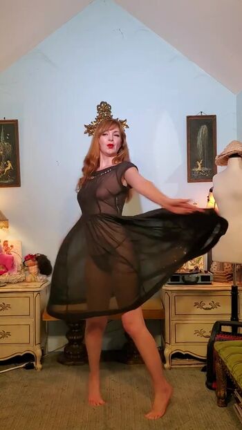 Full leaked Dainty rascal dancing private photo