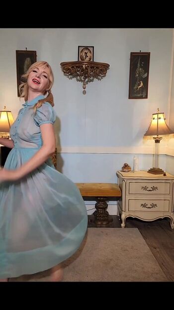 Full leaked Dainty rascal dancing private photo