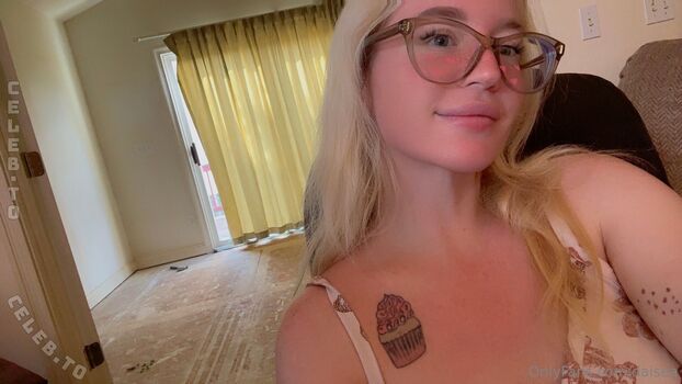 Full leaked Daisea page private photo