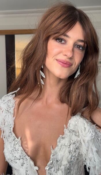 Full leaked Daisy edgar jones page private photo