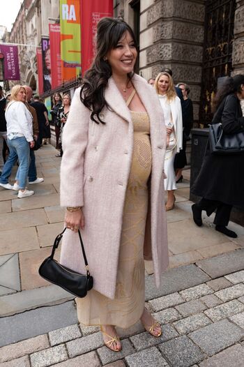 Full leaked Daisy lowe private photo