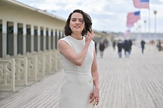Full leaked Daisy ridley private photo