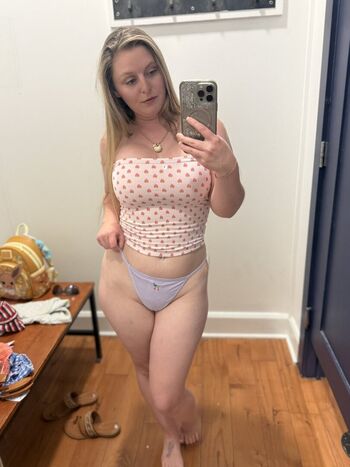 Full leaked Daisy sky private photo