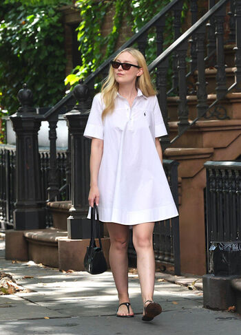 Full leaked Dakota fanning private photo