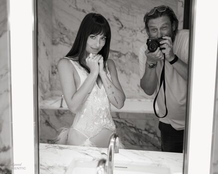 Full leaked Dakota johnson private onlyfans photo