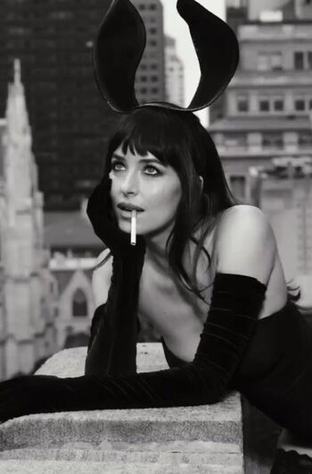 Dakota Johnson
